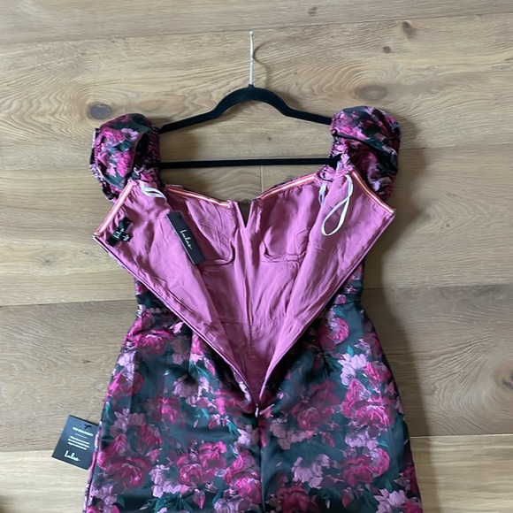 Lulus New Glam Black Floral Jacquard Bustier Off-the-Shoulder Jumpsuit Sz Large - Picture 13 of 14